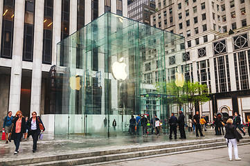Image showing Apple retail store in New York City