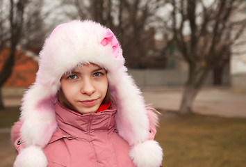 Image showing Teen girl staying outdoors