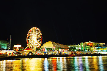Image showing Navy Pier in Chicago at night time