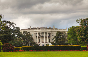 Image showing White House building in Washington, DC