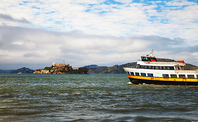 Image showing Al?atraz island in San Francisco bay, California