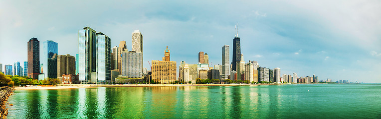 Image showing Downtown Chicago, IL on a sunny day