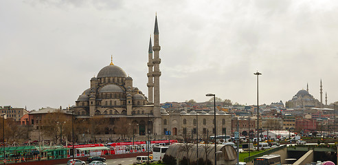 Image showing Yeni Cami (The New Mosque) in Istanbul