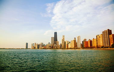 Image showing Downtown Chicago, IL in the morning