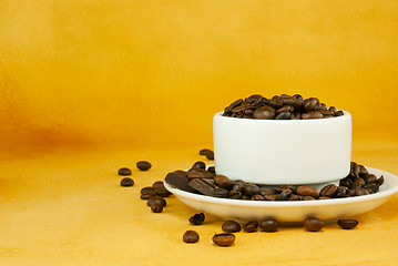 Image showing Cup full with coffee beans