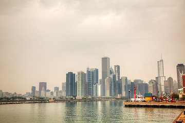 Image showing Downtown Chicago, IL on a cloudy day