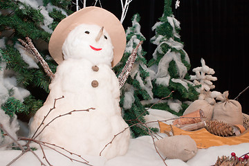 Image showing Snow man with a Christmas-tree.