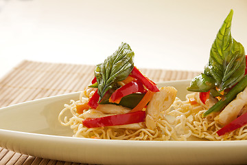 Image showing Chicken On Crispy Noodles