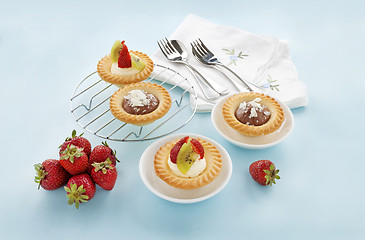 Image showing Cream And Chocolate Tarts