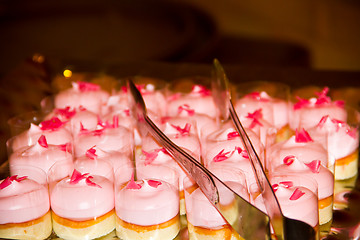 Image showing mini cakes