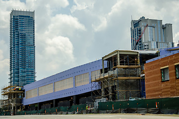 Image showing construction in a big city