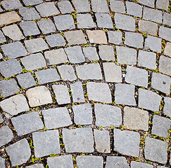 Image showing paved sidewalk in the Vienna