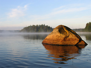 Image showing Rock in lake.