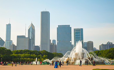 Image showing Chicago downtown cityscape with Buckingham Fountain at Grant Par