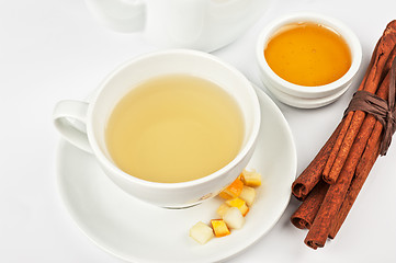 Image showing berries  tea