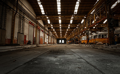 Image showing Interior of a vehicle repair station