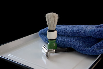 Image showing razor and shaving brush