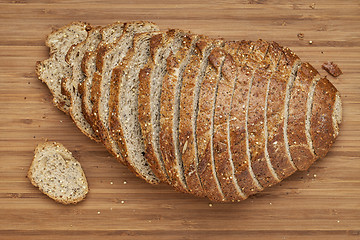 Image showing sliced loaf of bread