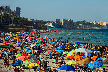 Image showing Crowded beach