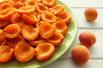 Image showing Apricots