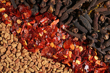 Image showing Fenugreek, chillies and cloves