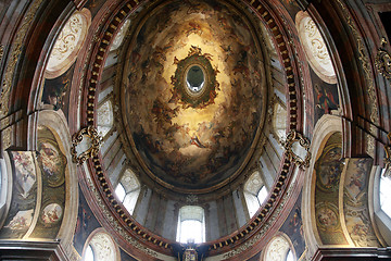 Image showing Fresco Painted Dome Ceiling of Peterskirche in Vienna