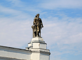 Image showing Statue of a girl with a sea helm