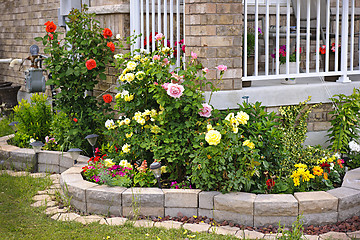 Image showing Garden with stone landscaping