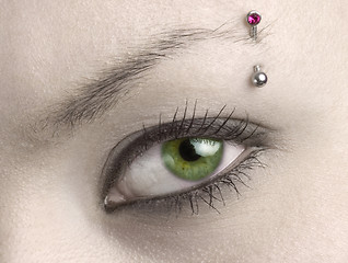Image showing green woman eye