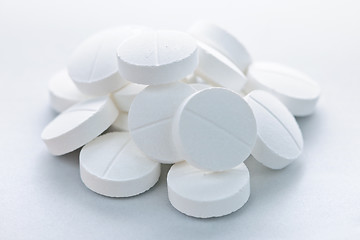 Image showing Calcium tablets