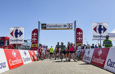 Image showing Amateur Cyclists on Col de Pailheres