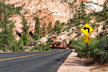 Image showing The road in Zion Canyon