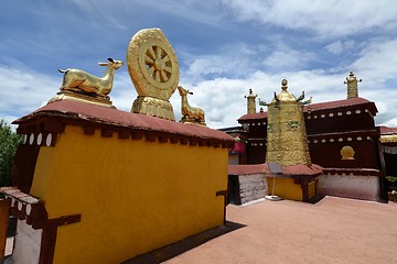 Image showing Golden roof of a lamasery in Tibet