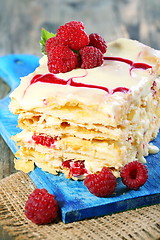 Image showing Raspberry and cream cake.