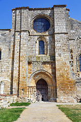 Image showing Iglesia de Santa Maria la Real, Sasamon, Spain