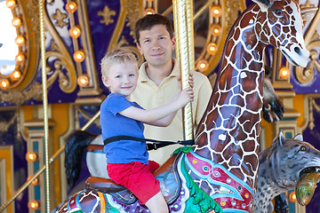 Image showing family at amusement park