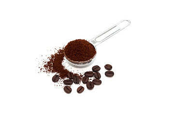 Image showing Coffee beans and grounded coffee