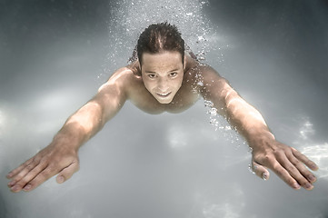 Image showing diving man
