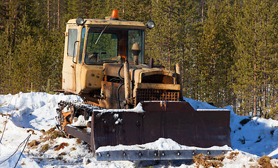 Image showing Old tractor-bulldozer