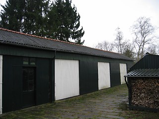 Image showing Garages