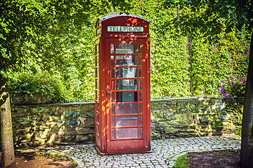 Image showing Red callbox