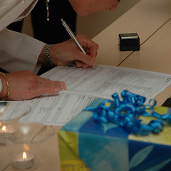 Image showing Signing the wedding contract