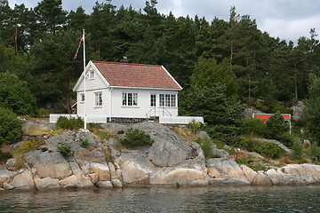 Image showing Small house