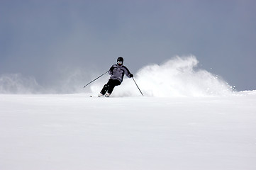 Image showing Skiing