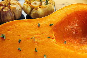 Image showing Roasted pumpkin and garlic.