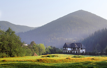 Image showing House among mountains