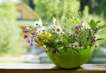 Image showing beautiful bouquet of bright wildflowers