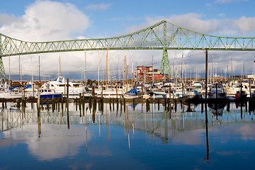 Image showing Astoria-Megler Bridge and West Mooring Basin
