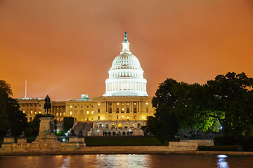 Image showing United States Capitol building in Washington, DC