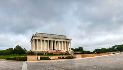 Image showing The Lincoln Memorial in Washington, DC in the morning